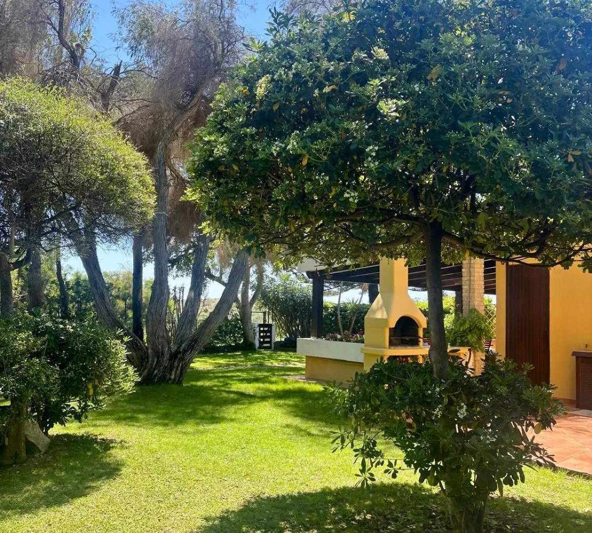 Villa Gio Geremeas Fronte Mare Marongiu 別荘